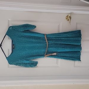 By by dress with half sleeves size Large